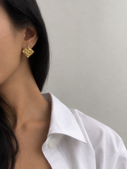 Terra Gold Studs